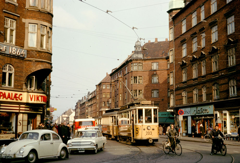 Holmbladsgade 1965, Th Sørensen